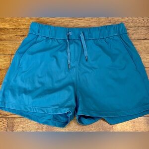 Willit Athletic sports shorts in perfect condition. Size M